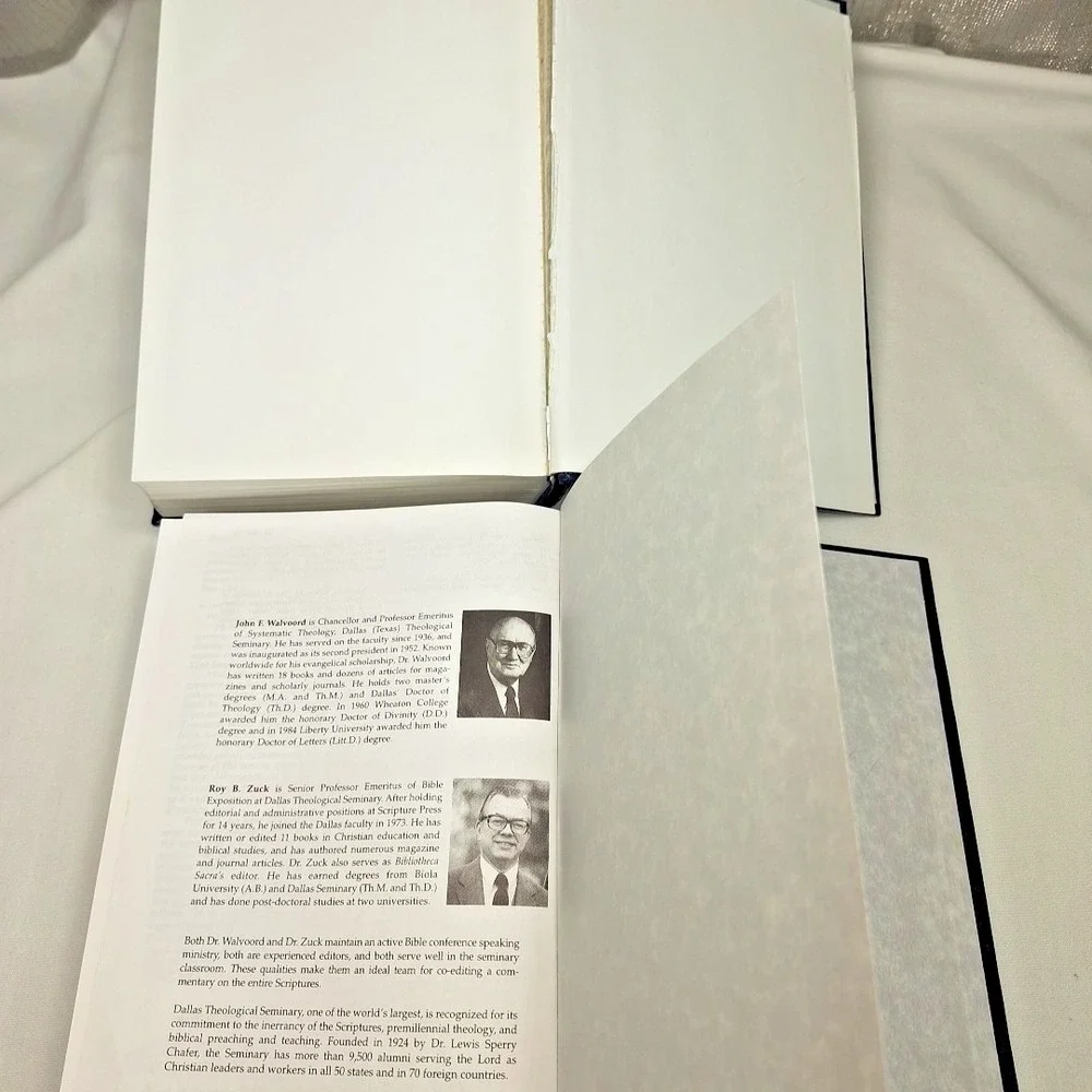 The‎ Bible Knowledge Commentary 2 Volume Set Walvoord Zuck Hardcover Cook 2000